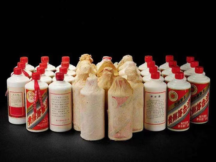 大余日照岚山回收酒价格哪里回收(附近上门回收茅台酒）?